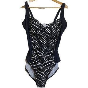 Beach Party Women's Plus Size Black White Polka Dot One Peice Swimsuit Size 18